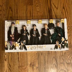 5 Harry Potter Dolls - New in the Box